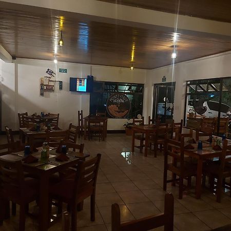 Alisson Hotel Y Restaurant Monteverde Esterno foto