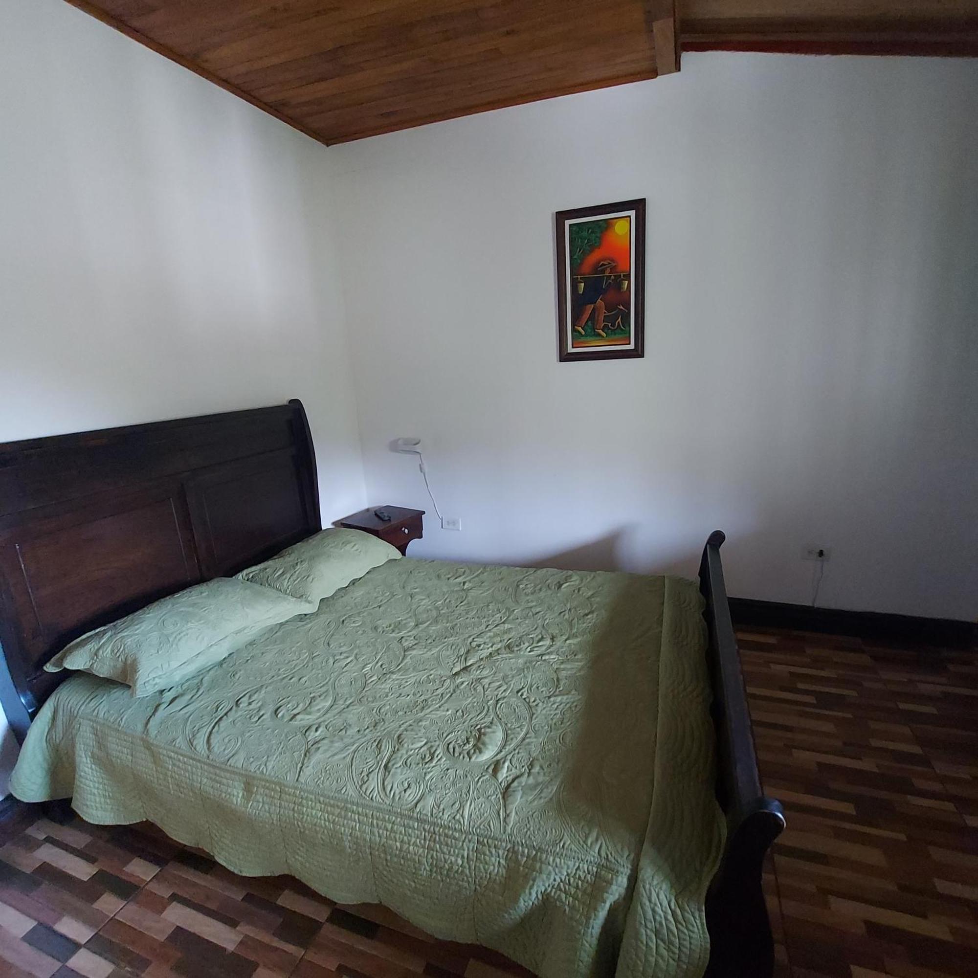 Alisson Hotel Y Restaurant Monteverde Esterno foto