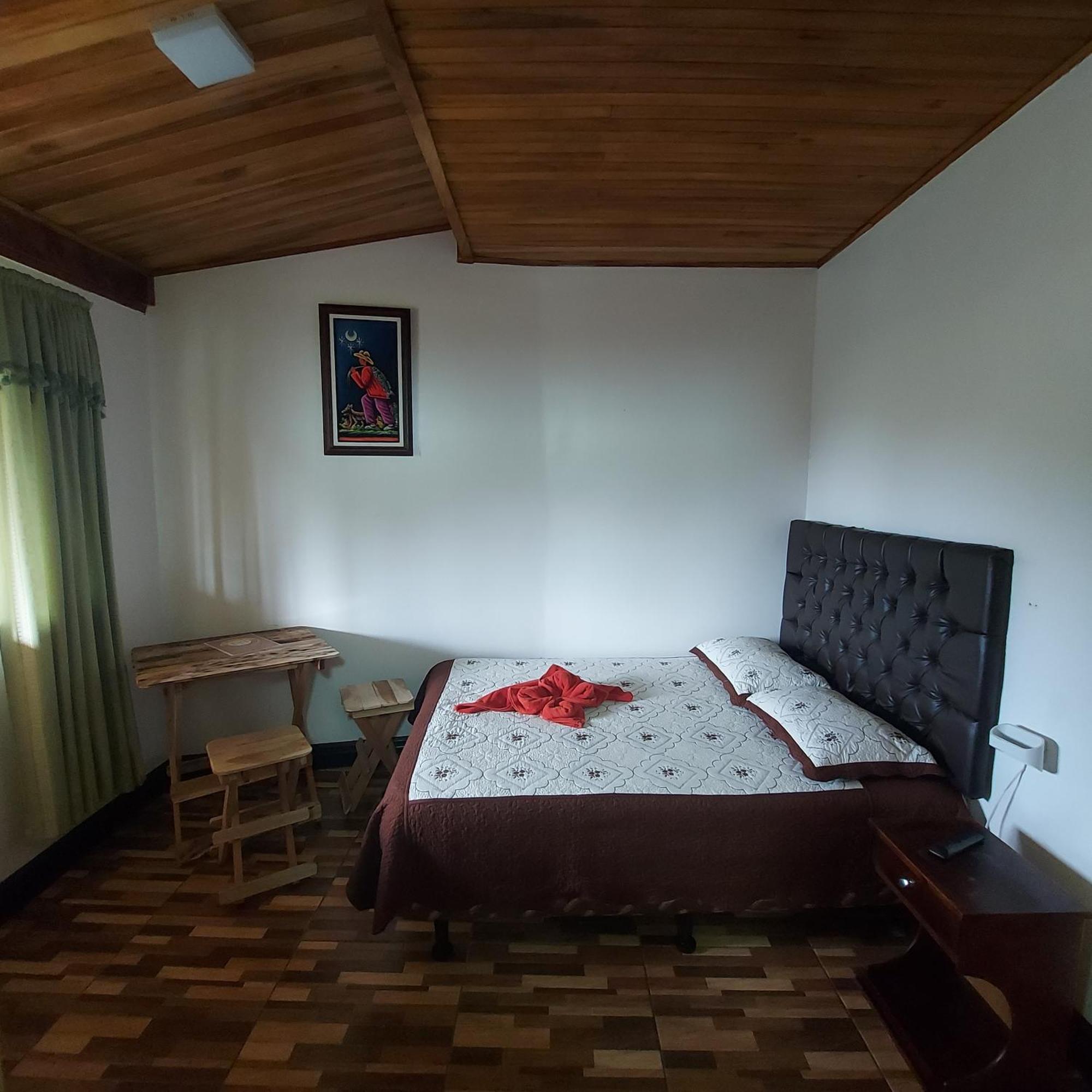 Alisson Hotel Y Restaurant Monteverde Esterno foto